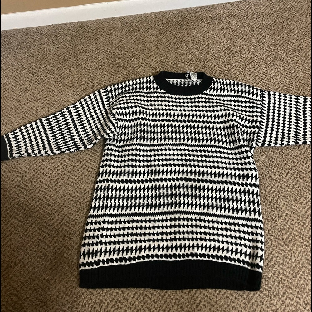 VINTAGE 80s/90s Geometric Sweater